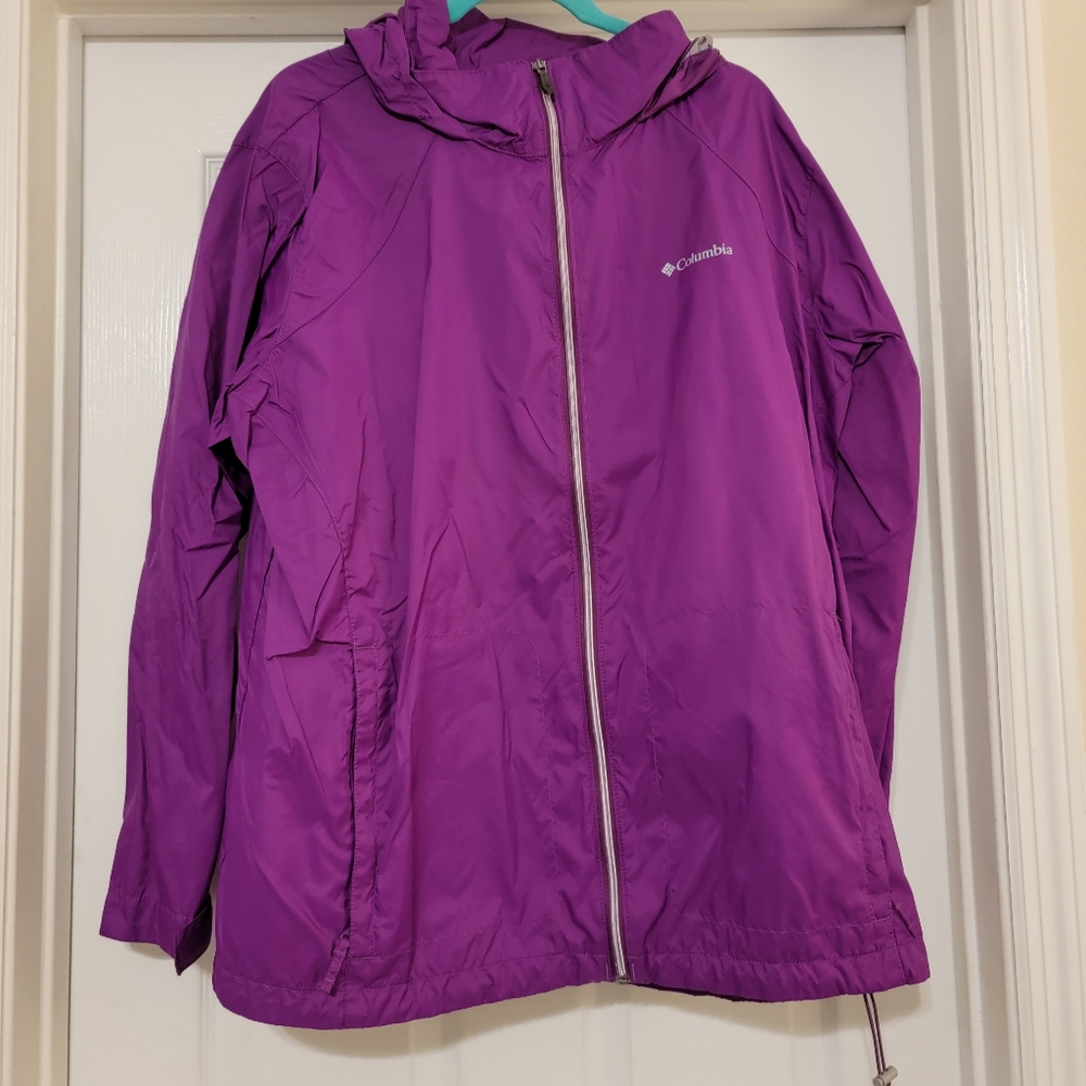 Columbia rain jacket